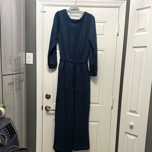 Free people beach Xs NEW Navy Long Sleeve Jumpsuit